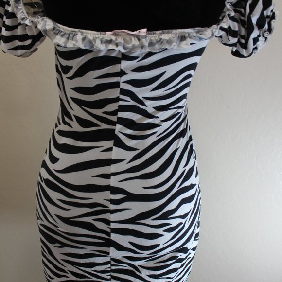 Blue Blush Zebra Print Mini Dress size S Small - Picture 2 of 6